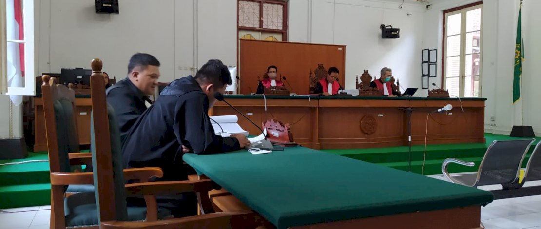  persidangan kasus korupsi fee dana DAK TA 2017 Dinas Pendidikan Kabupaten Sidrap, di Ruang Sidang Utama Pengadilan Negeri Makassar, Kamis 5 November sore tadi.