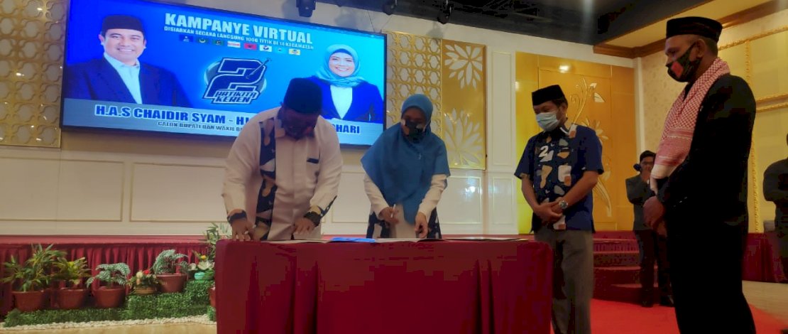 Chaidir - Suhartina Tanda Tangani Kontrak Politik di Kampanye Virtual