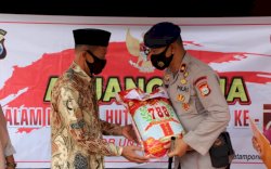 Suasana Haru Warnai Kegiatan Anjangsana Batalyon C Pelopor Dalam Rangka HUT ke-75 Korps Brimob Polri