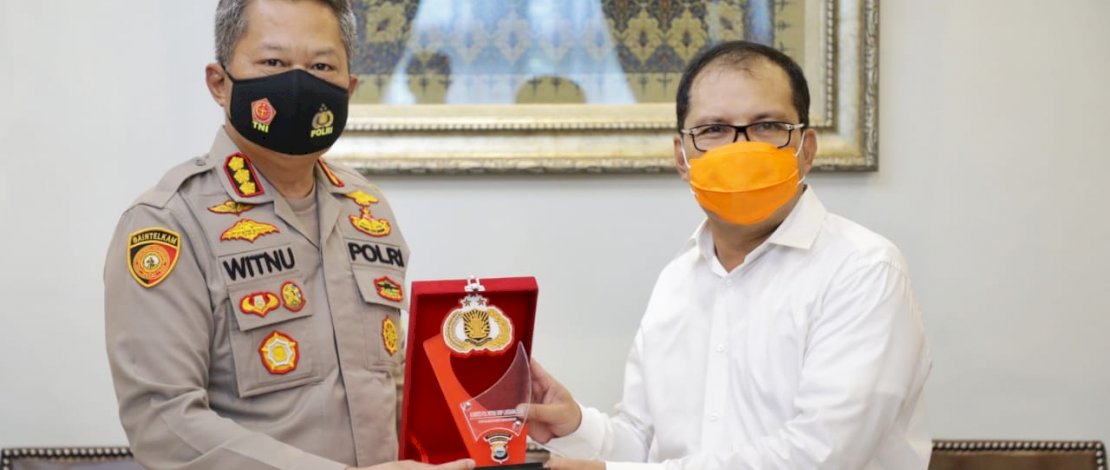 Kapolrestabes Makassar Berkunjung Ke Kediaman Danny Pomanto Bahas Pilkada Damai