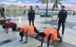 Razia Masker, Satpol PP Makassar Jaring 19 Pelanggar