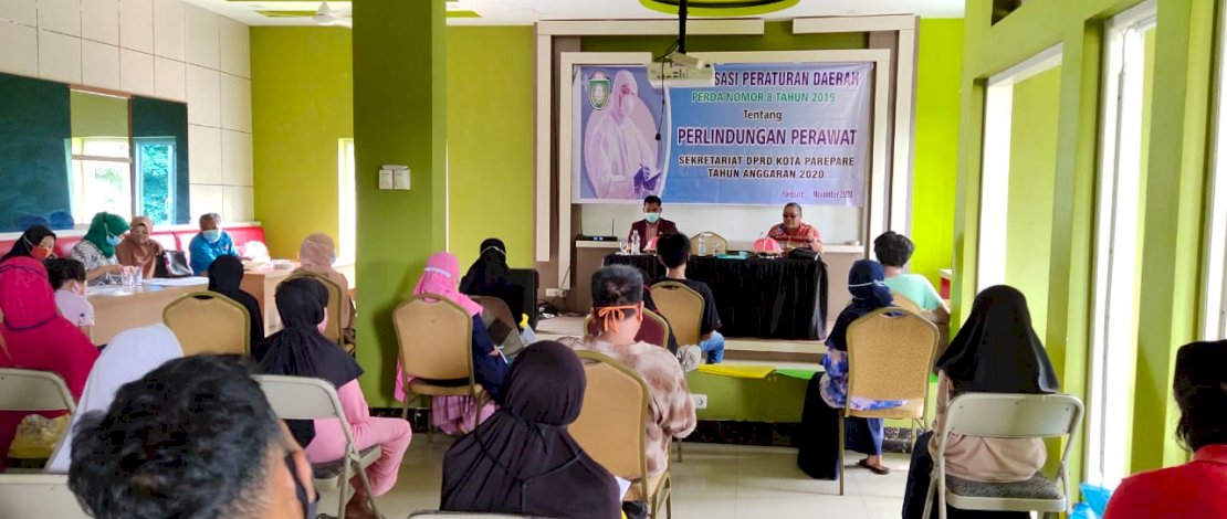 Sosialisasi Perda Perlindungan Perawat yang digelar DPRD Parepare. 