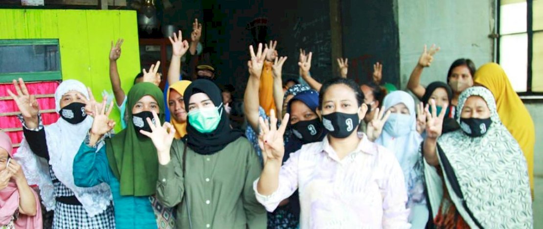 Kampanye di Daya, Istri Fadli Ananda Disambut Ibu-Ibu Pendukung Dilan