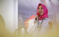 Fatma Banjir Simpati dan Pujian Usai Dilecehkan Secara Verbal