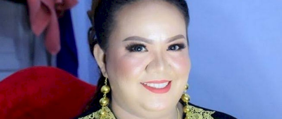 Penyanyi dangdut, Nur Aty alias Aty Kodong